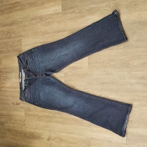 Old Navy the Sweet Heart womans jeans